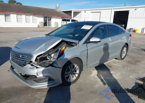2015 Hyundai Sonata Eco from USA, damaged, VIN 5NPE24AA7FH118010